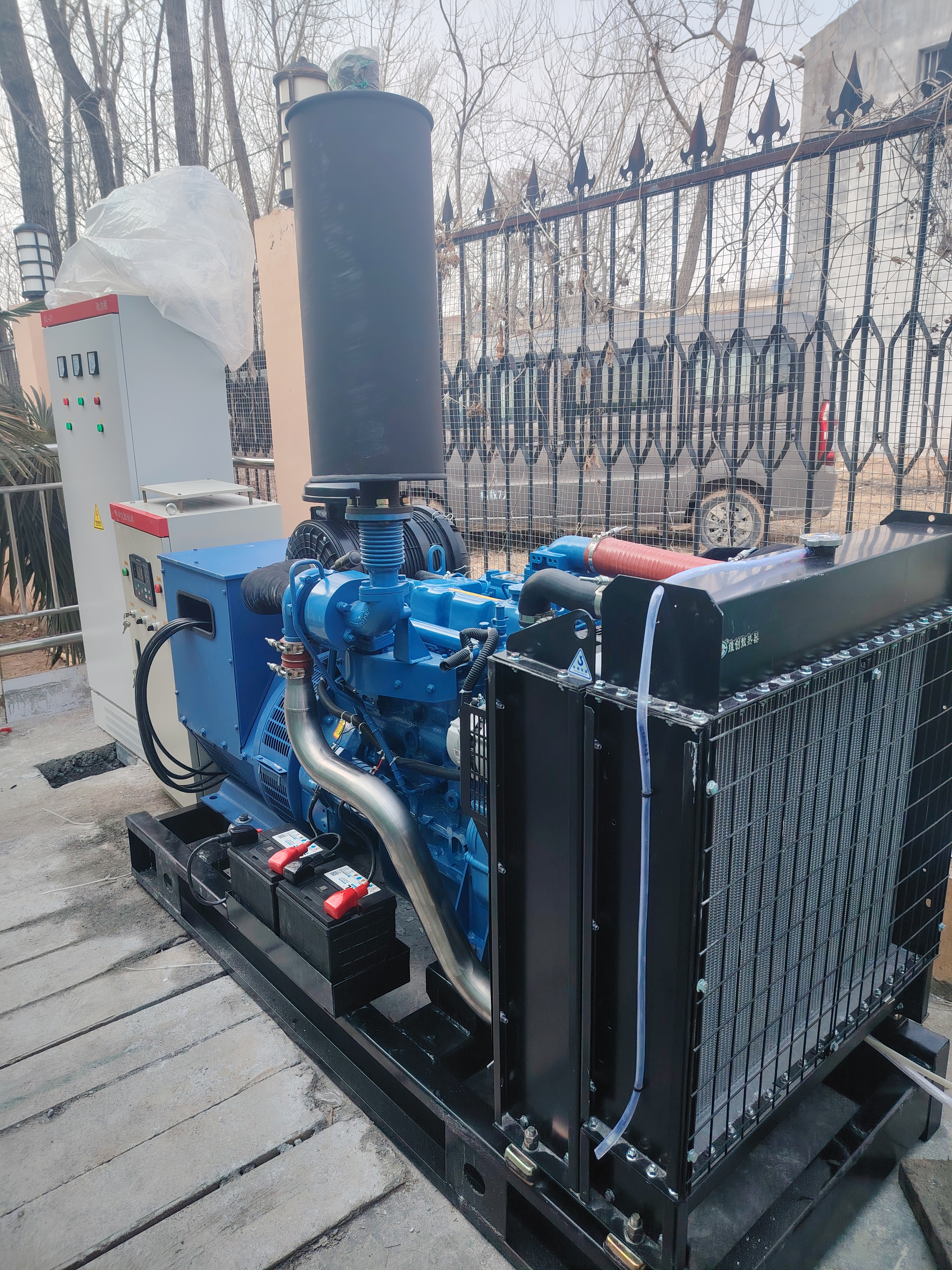 某學校訂購100kw柴油發電機組